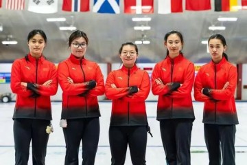 爱游戏在线登录-中国女子冰壶青年队时隔八年再获铜牌！上海班底闪耀世青赛